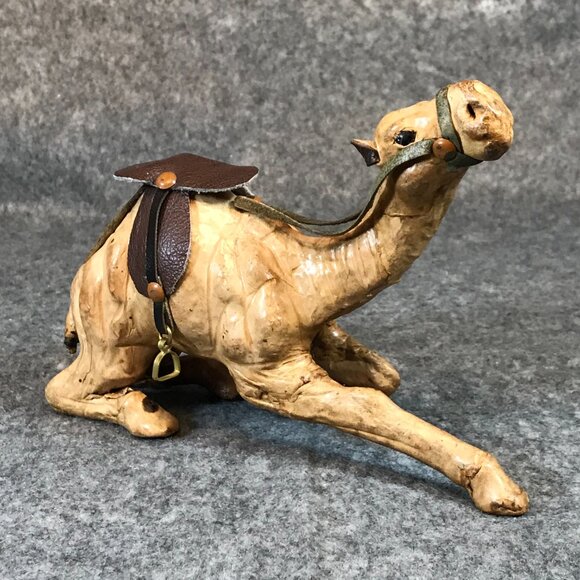 Handmade Leather Camel Statue - Picture 2 of 8